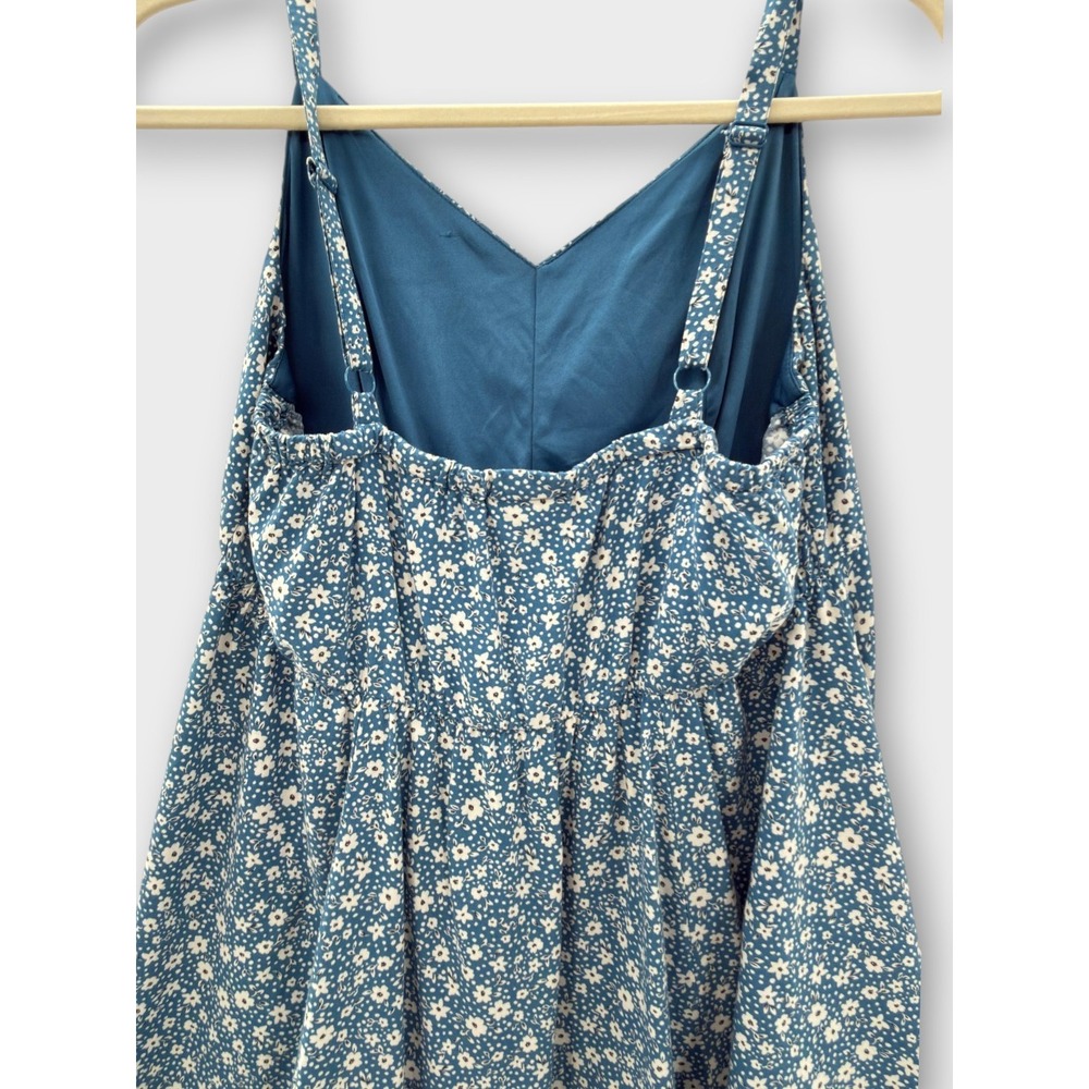 Torrid Skater Dress Size 00  Blue Ditsy Floral Sundress Fit Flare Coquette Flowy - Picture 7 of 13